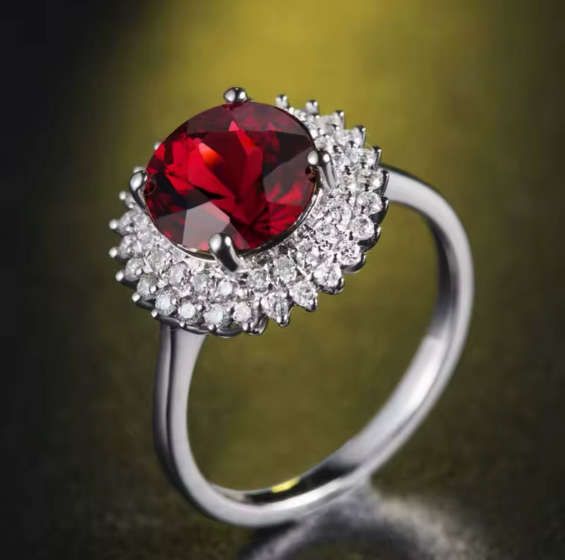 18Kt White Gold Diamond 3.20 ct Ruby Ring