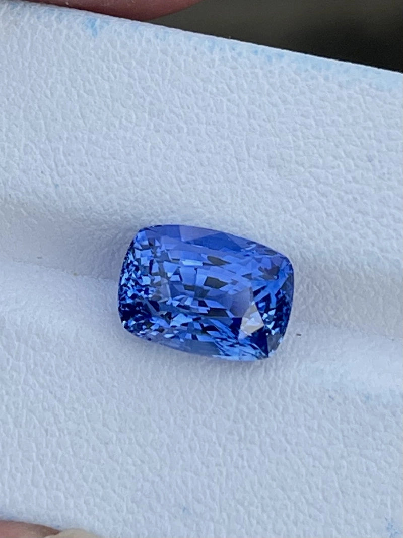Blue Sapphire 5.33 ct, Heated, Ceylon
