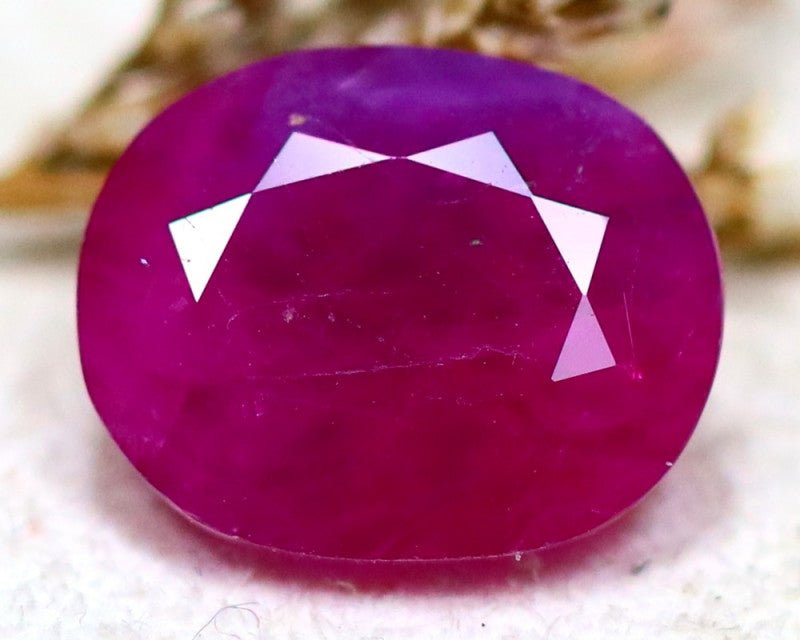 Burma Pinkish Red Ruby - 4.26 ct