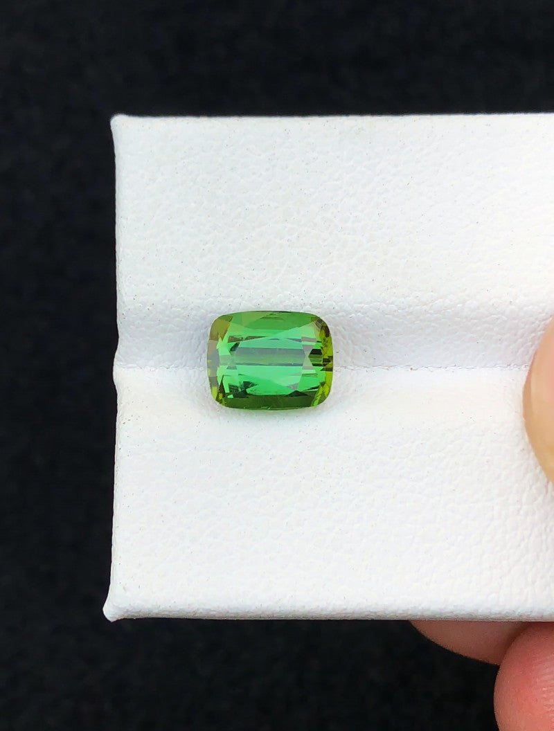 Green Tourmaline - 2.26 ct