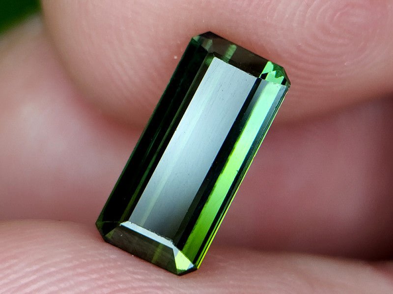 Mint Green Tourmaline - 2.24 ct