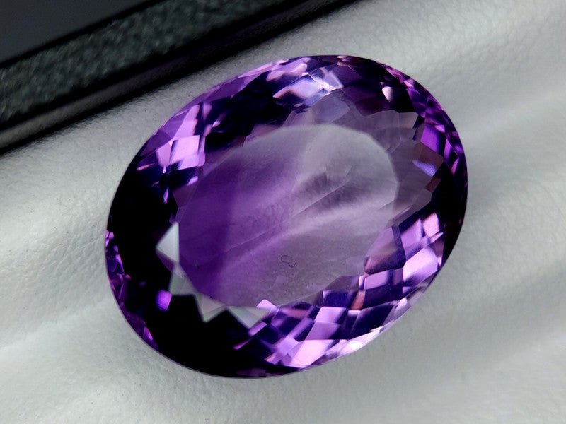 Natural Amethyst 22.00 ct – Purple, Oval Cut, Untreated