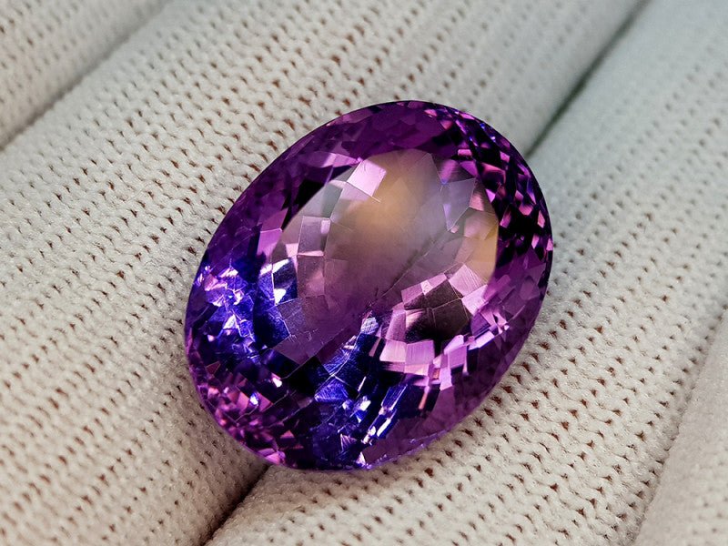 Natural Amethyst 25.98 ct – Purple, Oval Cut, Untreated