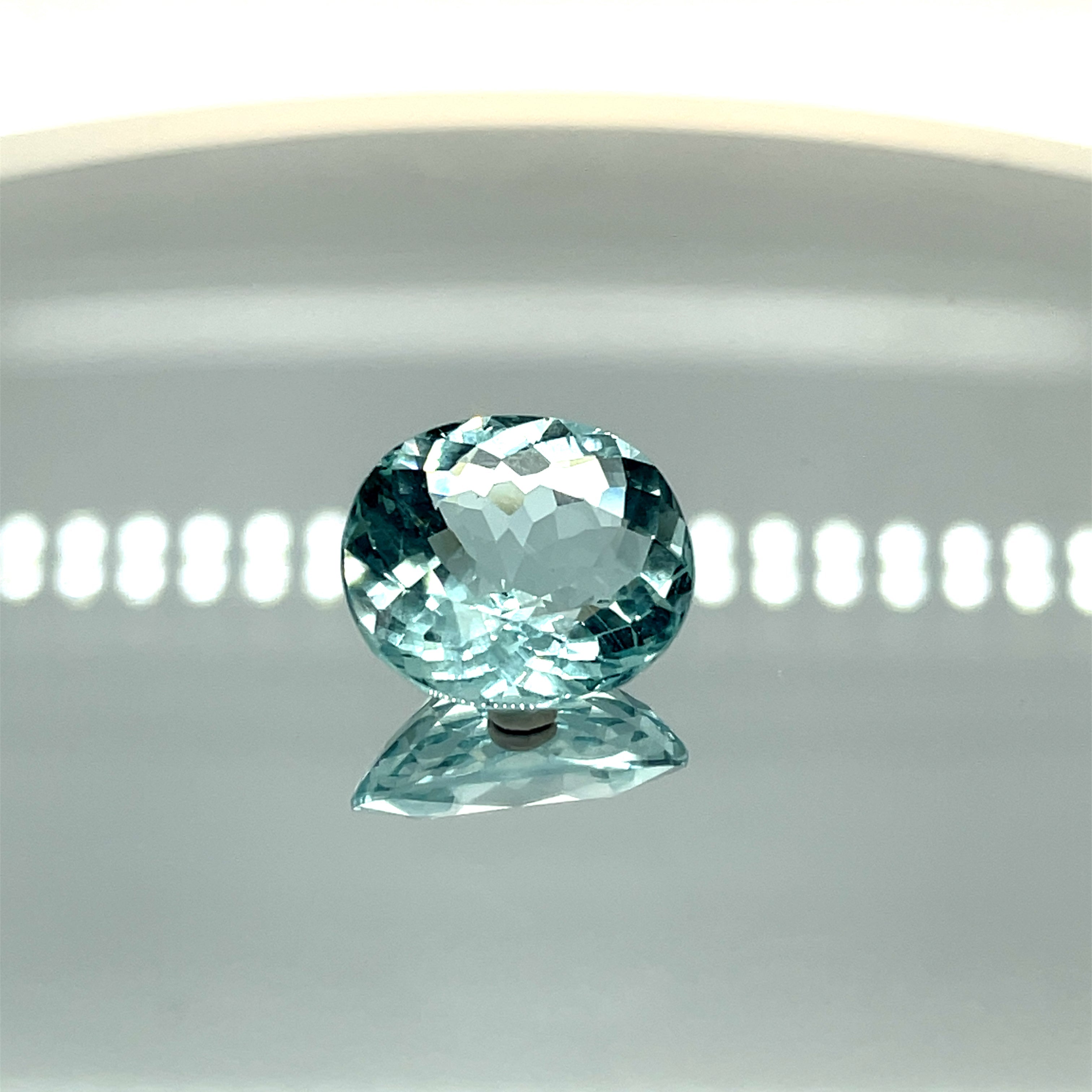 Natural Aquamarine 10.09 ct – Roundish Oval Cut, Untreated