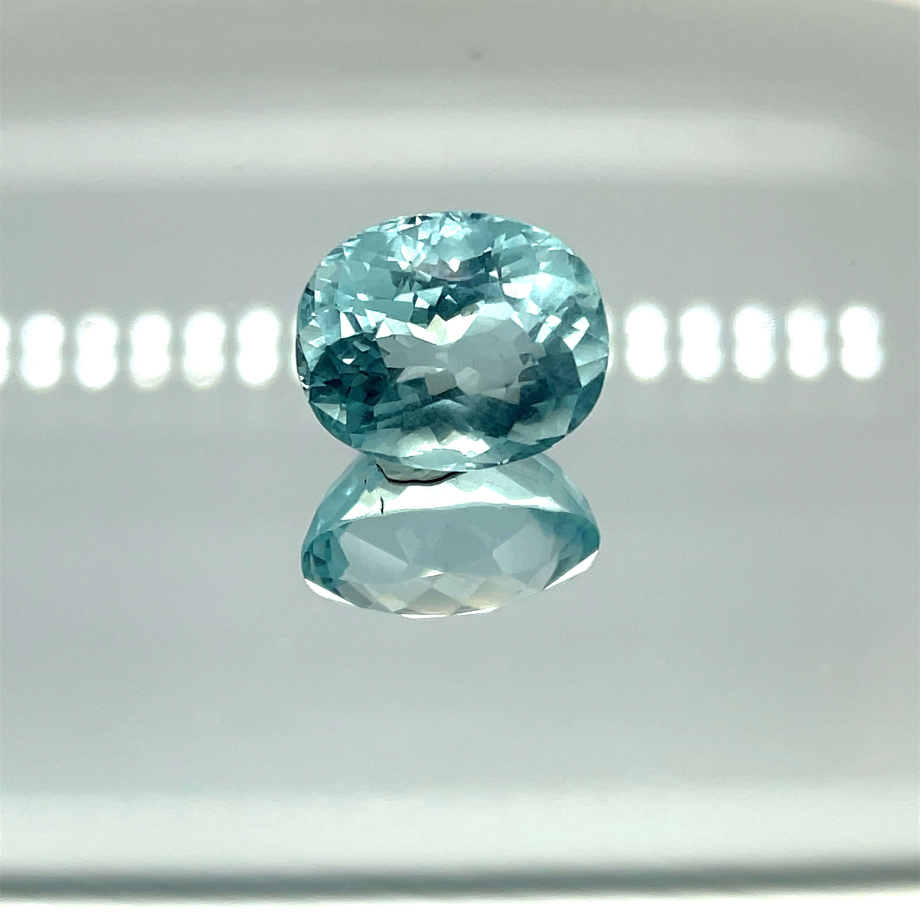 Natural Aquamarine 12.76 ct – Oval Cut, Untreated
