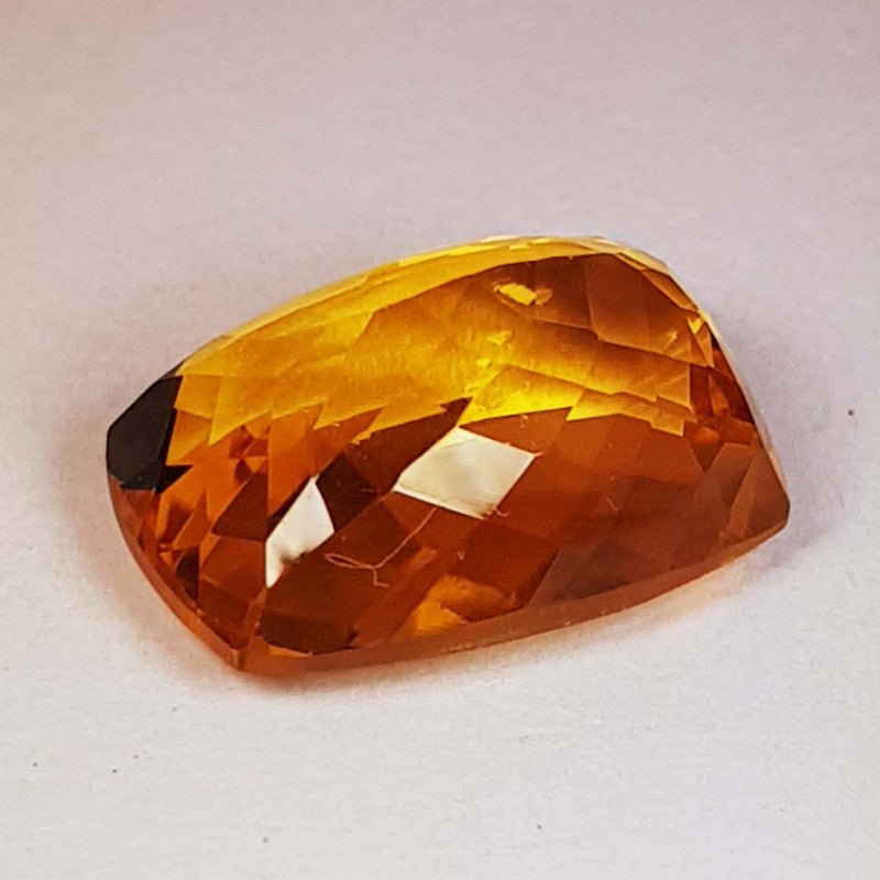 Natural Citrine 12.05 ct – Cushion Cut, Heated, ČGL Certified