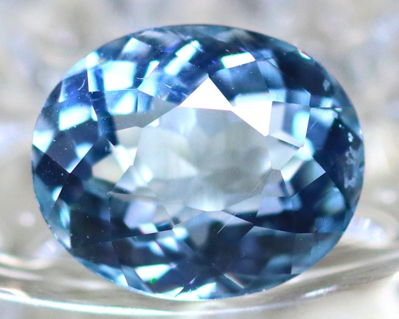 Natural quamarine 3.14 ct – Blue, Oval Cut, Untreated, Africa