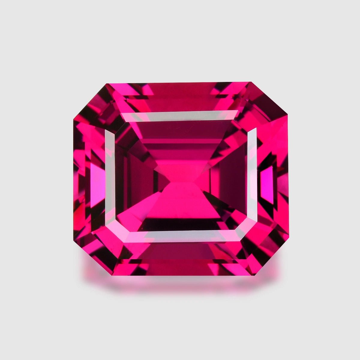 Natural Umbalite Garnet 5.12 ct – Radiant Cut, Purplish Red, Untreated