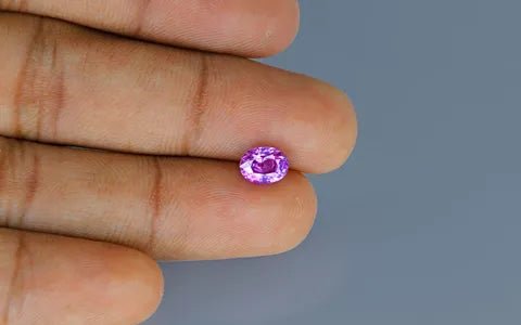 Pink Sapphire - 1.63 ct
