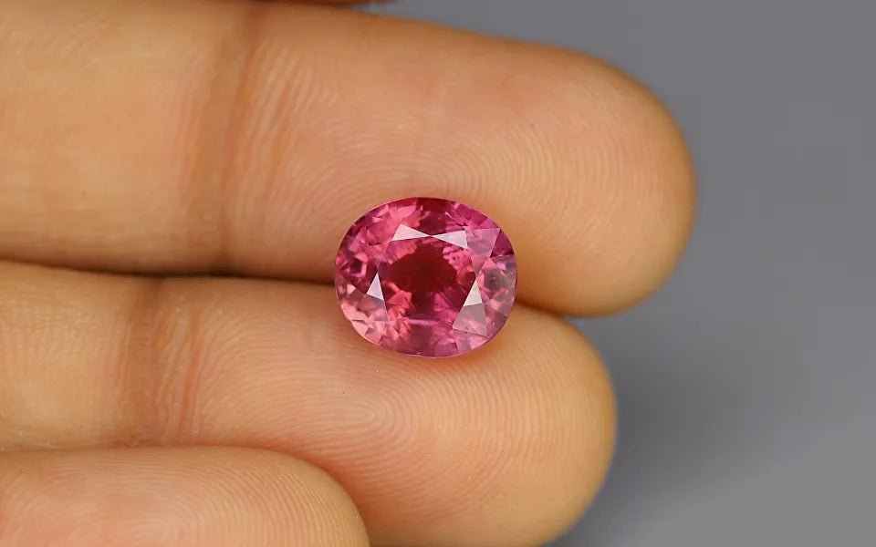 Pink Sapphire - 6.02 ct